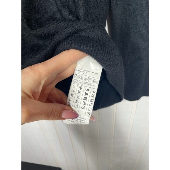 Sisley Women's Black Long Sleeve Crew Neck Button Back Detailing Sweater  XS - Picture 12 of 14